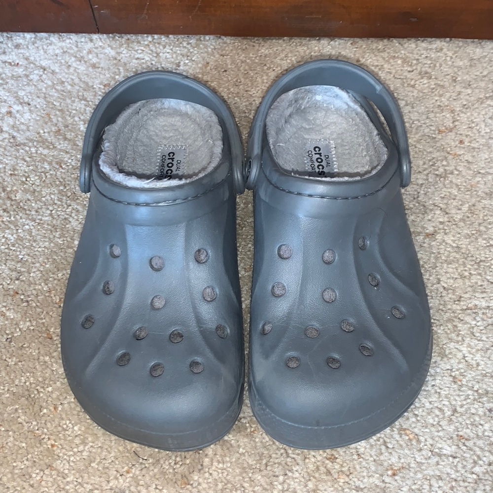 Fur crocs